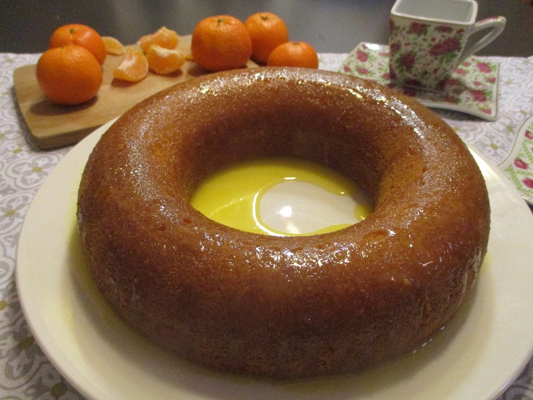 Ciambella glassata al mandarino: la ricetta del 15/12