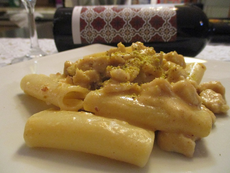 Paccheri al ragù bianco: la ricetta del 19/12