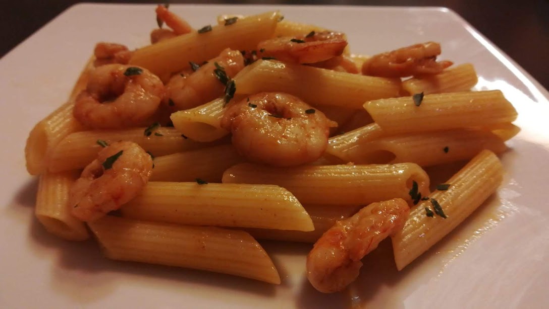 Pasta con gamberi alla paprika dolce