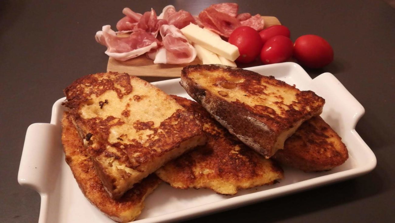 Pane fritto con tagliere di salumi