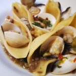 conchiglie con lenticchie e vongole piccanti