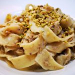 Pasta fresca al pistacchio con ragù di canocchie