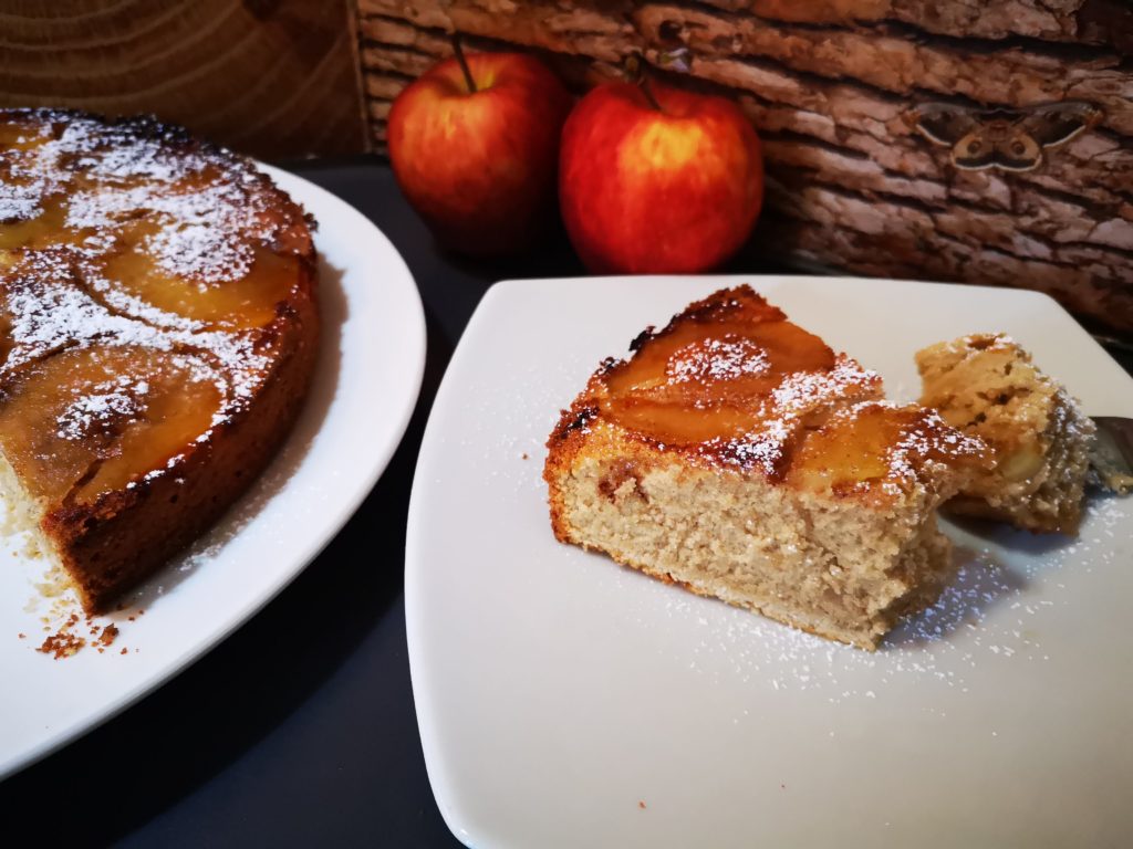 Torta di mele sotto-sopra