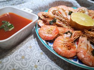 Gamberoni in padella con salsa agrodolce piccante