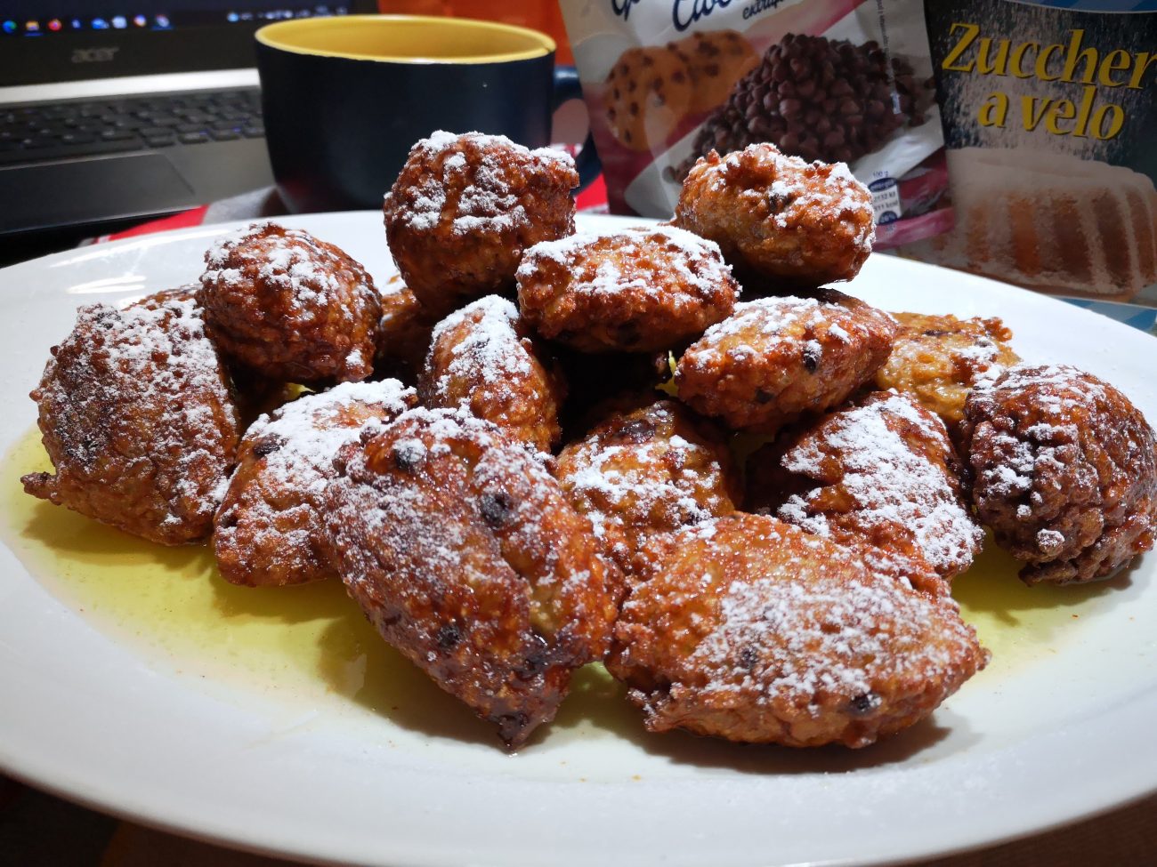 Frittelle di riso e gocce di cioccolato