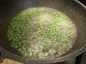 Zucchine tonde ripiene di cous cous