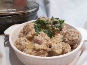 Polpette in crema di latte e funghi