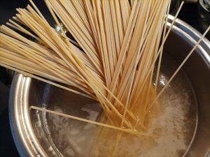 Spaghetto con crema di zucchina estiva