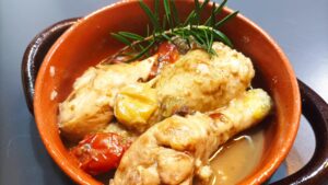 Pollo alla cacciatora in coccio