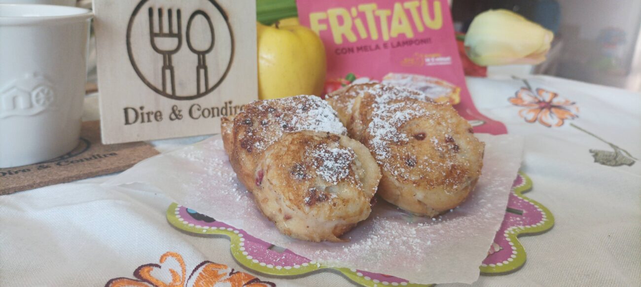 Pane fritto con mele e lamponi