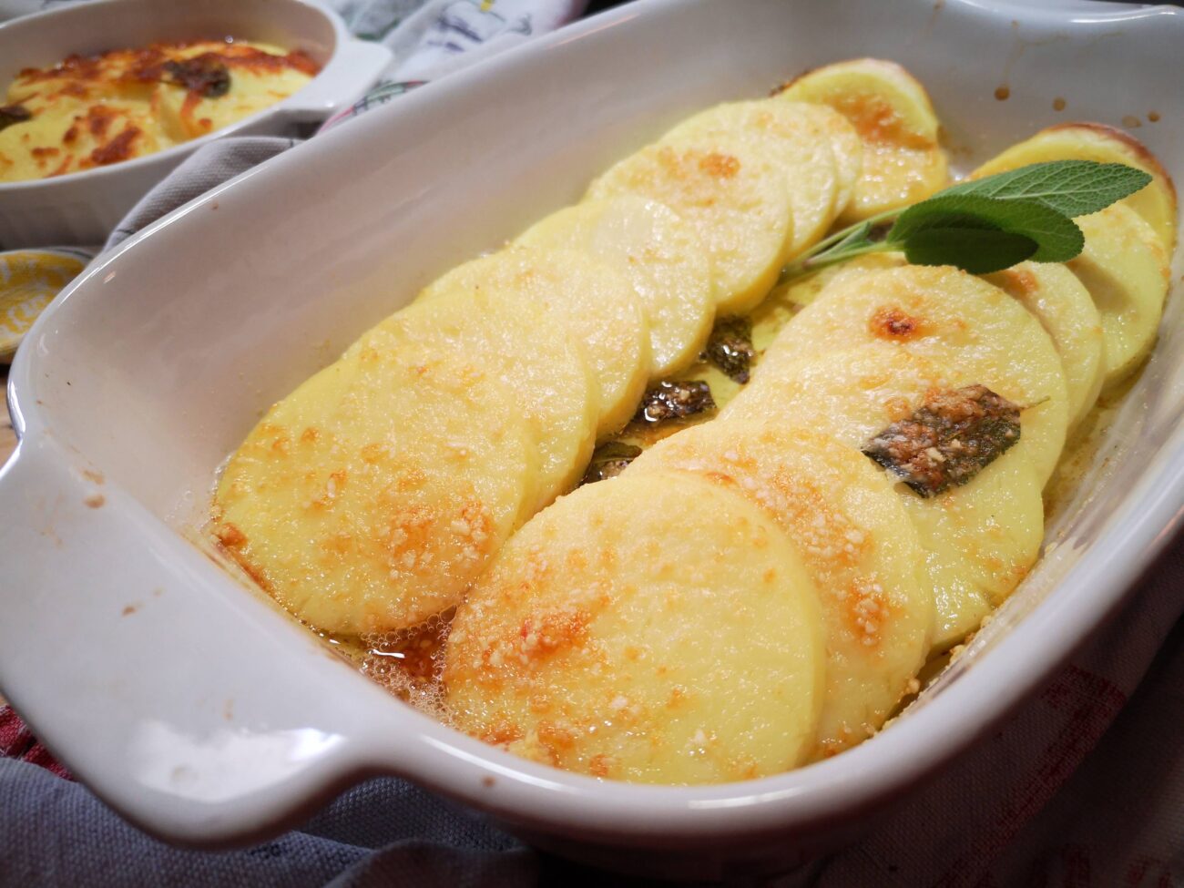 Gnocchi di semolino al burro e salvia