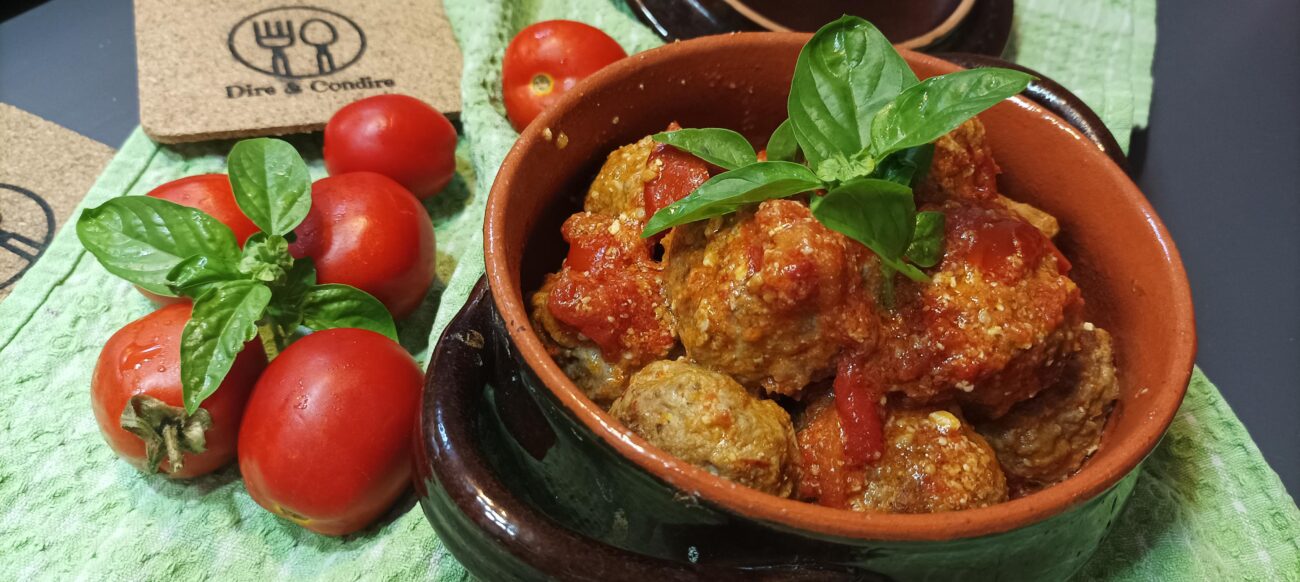 Polpette al sugo di pomodoro fresco