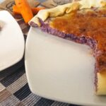 Torta salata con verdure: sapori e colori in tavola